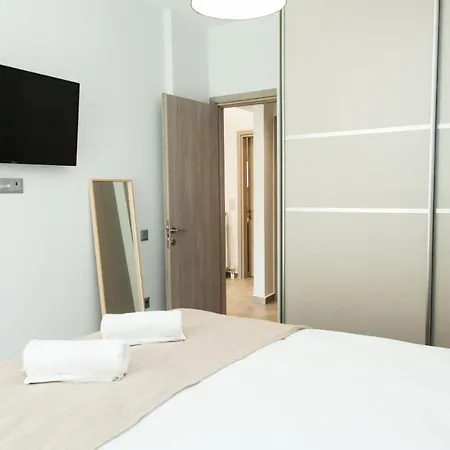 Modern Beauty In Zografou, Close To Athens' Center